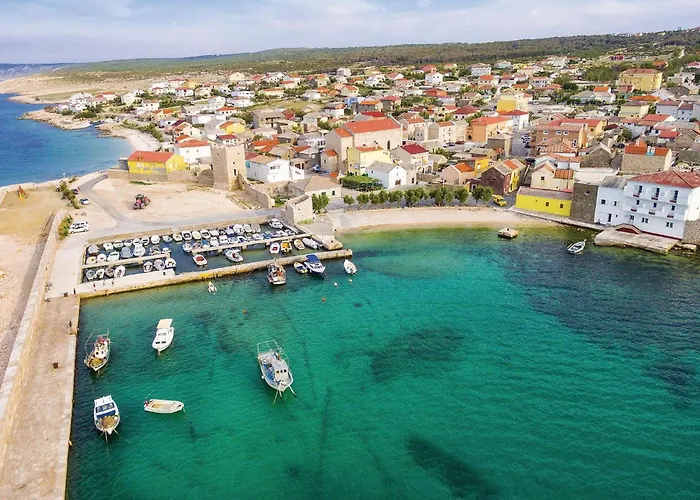Apartamento Two-bedroom In Ražanac